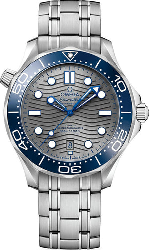 Omega Seamaster Diver 300m Co-Axial Master Chronometer 42mm 210.30.42.20.06.001 - three-quarter view