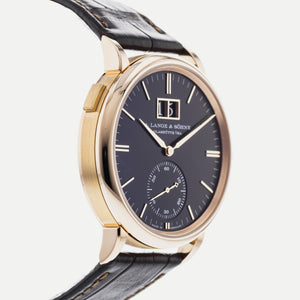 A. Lange & Söhne A. Lange & Sohne Saxonia Outsize Date 381.031 - caseback
