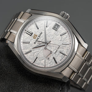 Grand Seiko "Spring Shunbun" Heritage Spring Drive 40mm - Pink on Bracelet SBGA413 - case profile