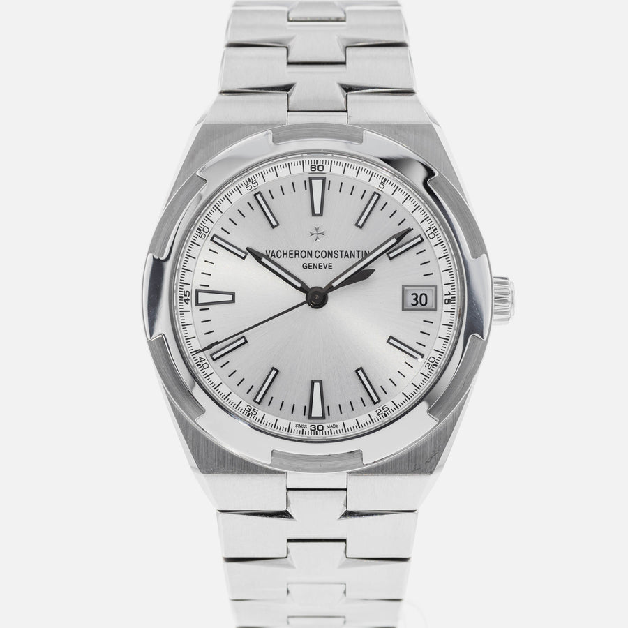 Vacheron Constantin Overseas Overseas Self- 4500V winding - front view