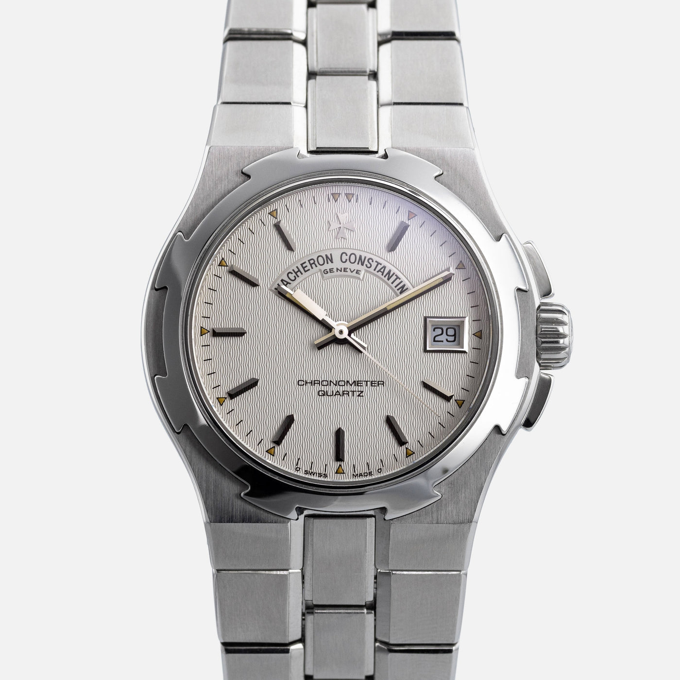 Vacheron Constantin Overseas 35mm 72050 watch - front view