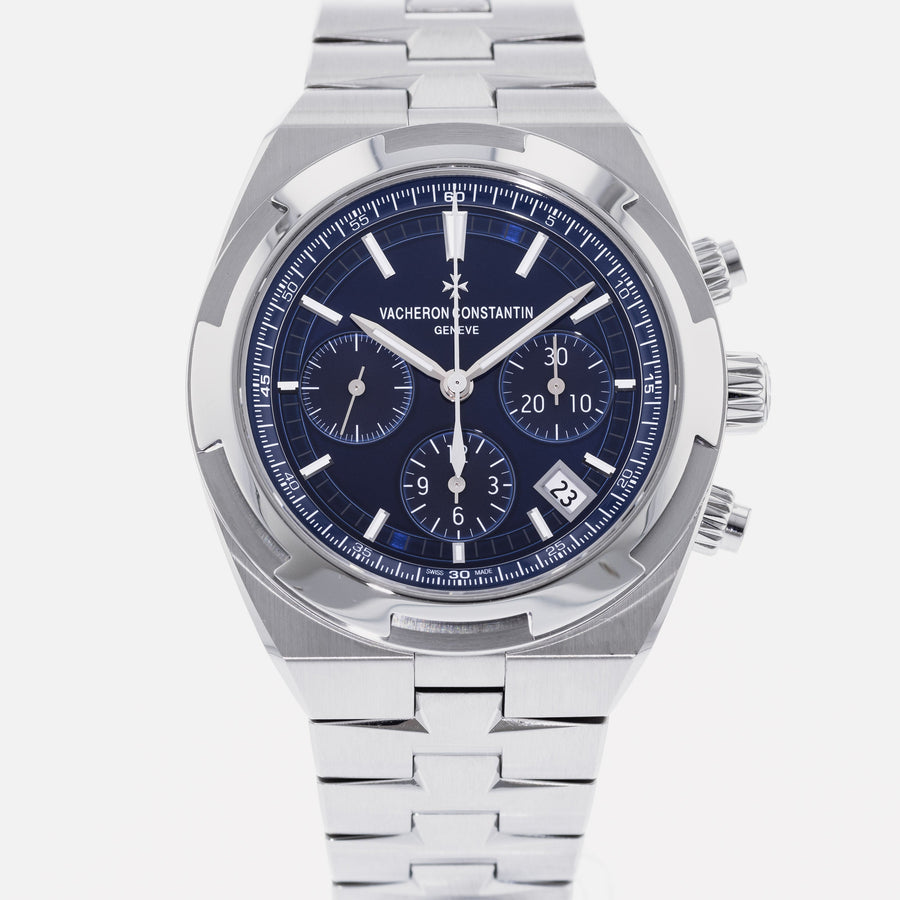 Vacheron Constantin Overseas Chronograph 5500V watch - front view